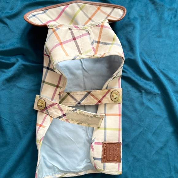• Coach trench for dogs • Worn once • Size M /adjustable for S • - Picture 6 of 7